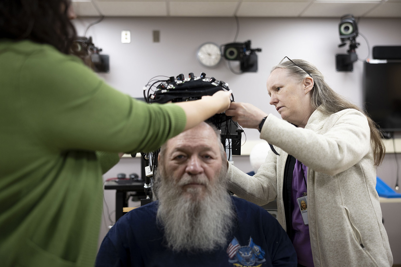 Spinal cord stimulation in the treatment of chronic pain study