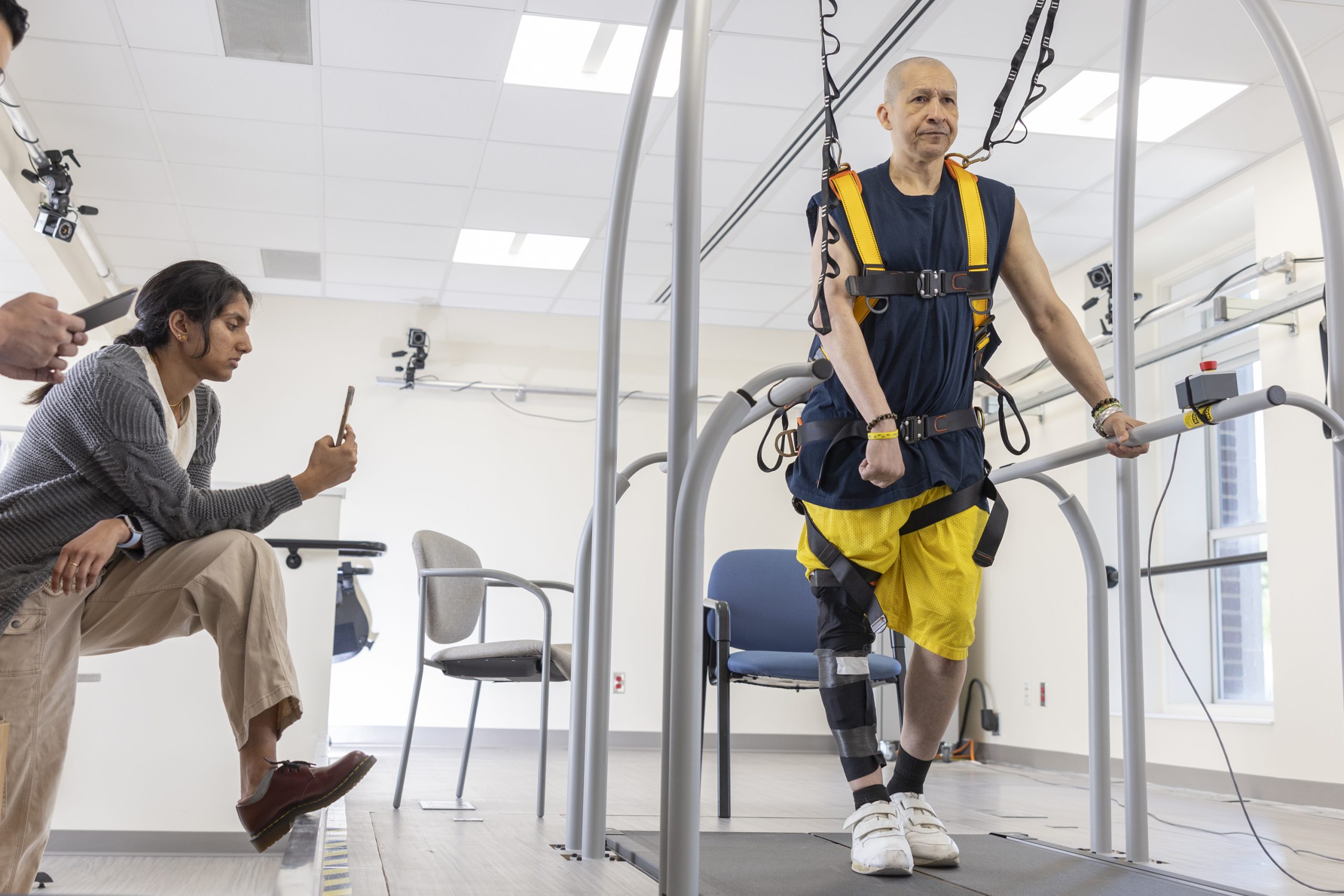 Post-stroke gait rehabilitation study visual
